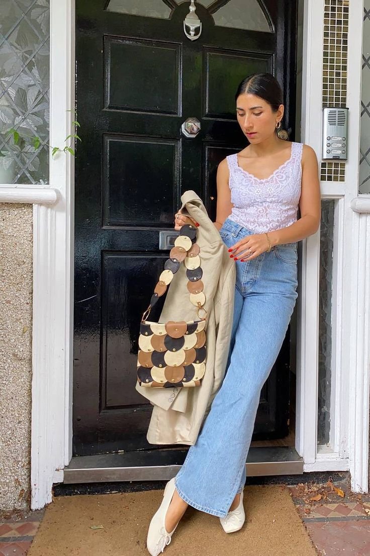 How to Wear Ballet Flats: Chic Outfit Ideas That’ll Turn You Into a Ballet Shoe Lover