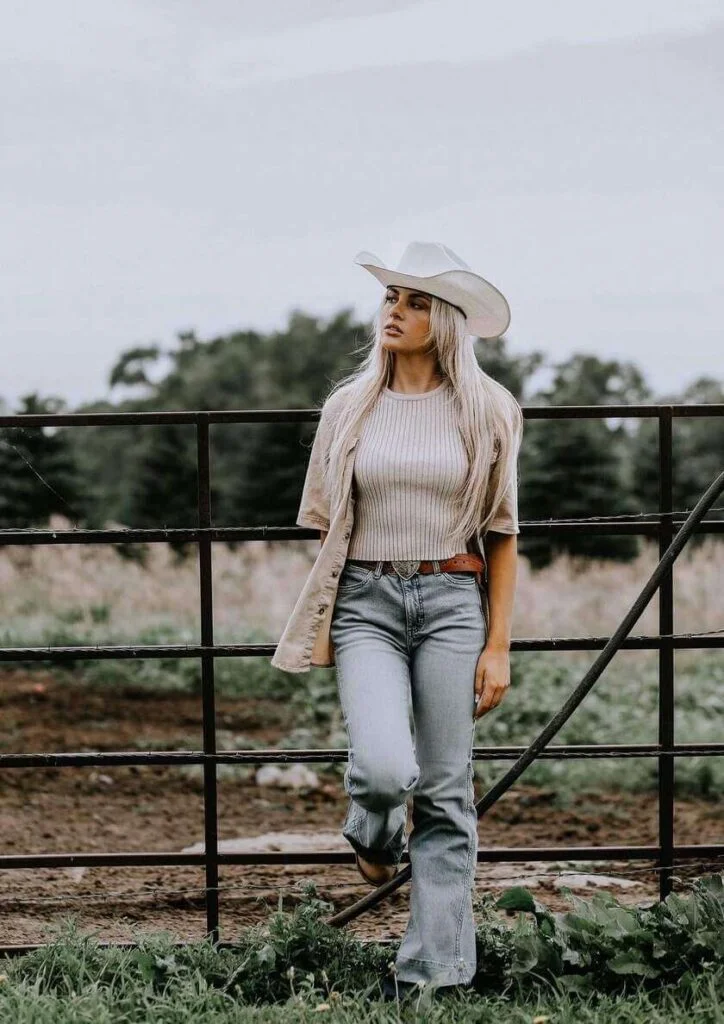 What to Wear with Cowboy Boots and Jeans: 22 Stylish Outfit Ideas That Never Miss