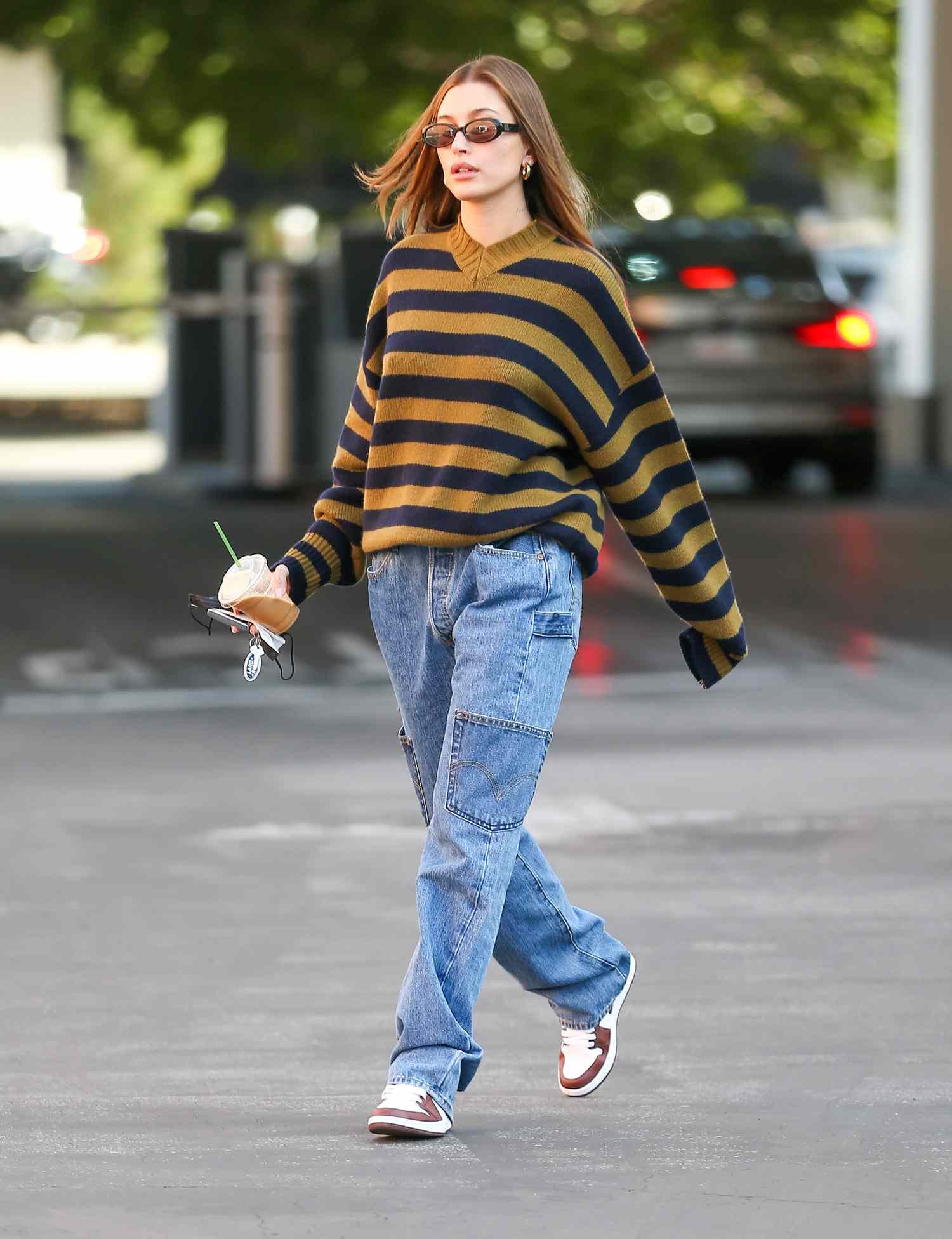 1. Crop Top + Oversized Cargo Pants + Chunky Sneakers